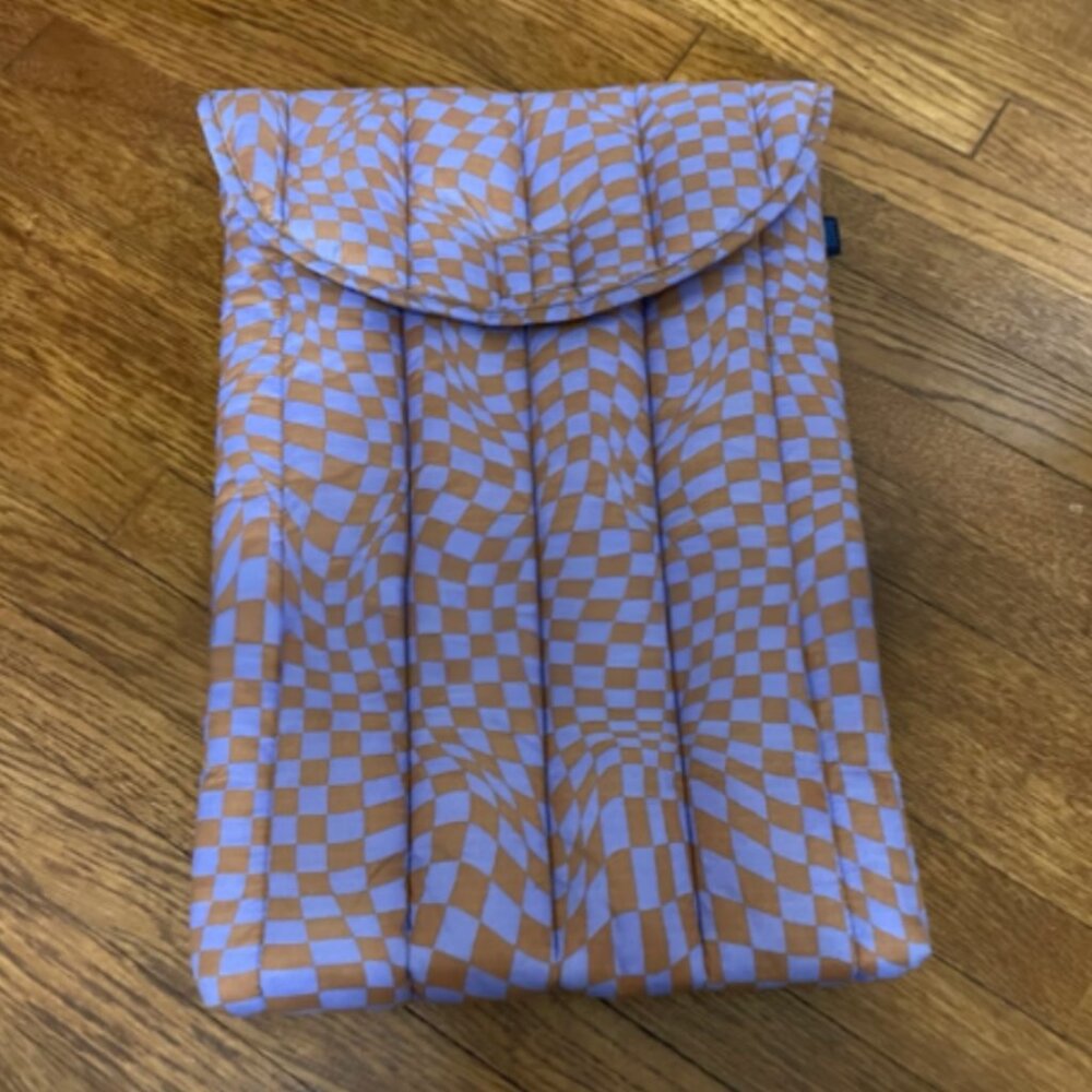 Baggu Checkered Puffy Laptop Sleeve